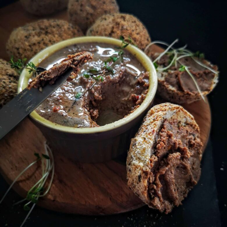 Домашен пастет от пилешки дробчета