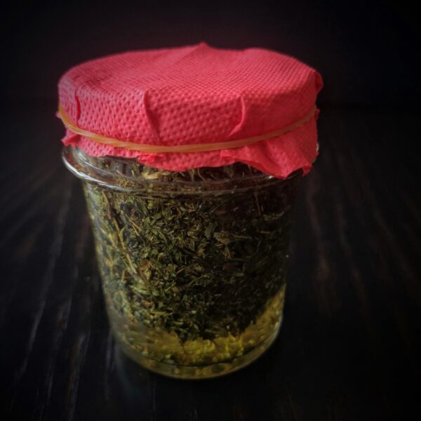 Домашен екстракт от стевия