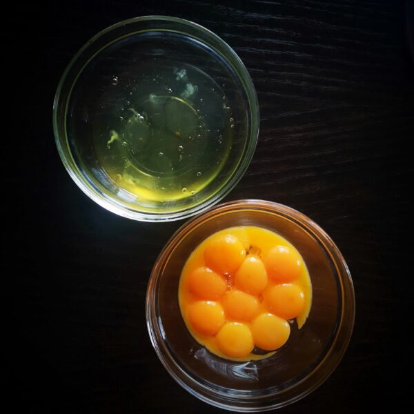 Облачен десерт / жълтъци и белтъци